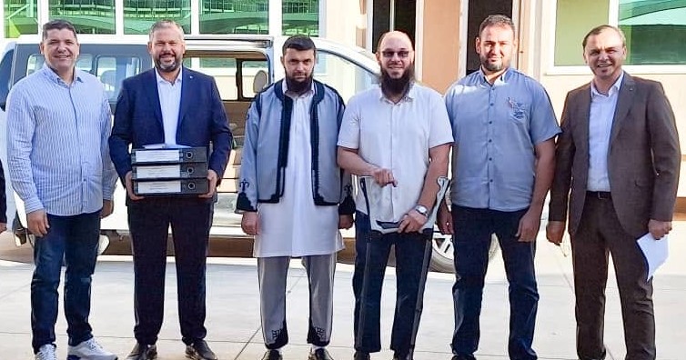 “مدرسة عقبة بن نافع تسلّم متطلبات الاعتماد المؤسسي إلى المركز الوطني لضمان جودة المؤسسات التعليمية”