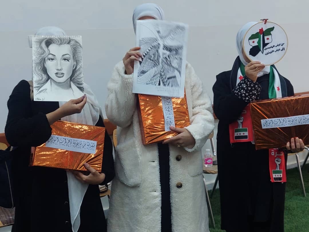 “مسابقة خاصة بالرسم الحر والخط العربي والزخرفة والأشغال اليدوية بمكتب تعليم ذات الرمال”