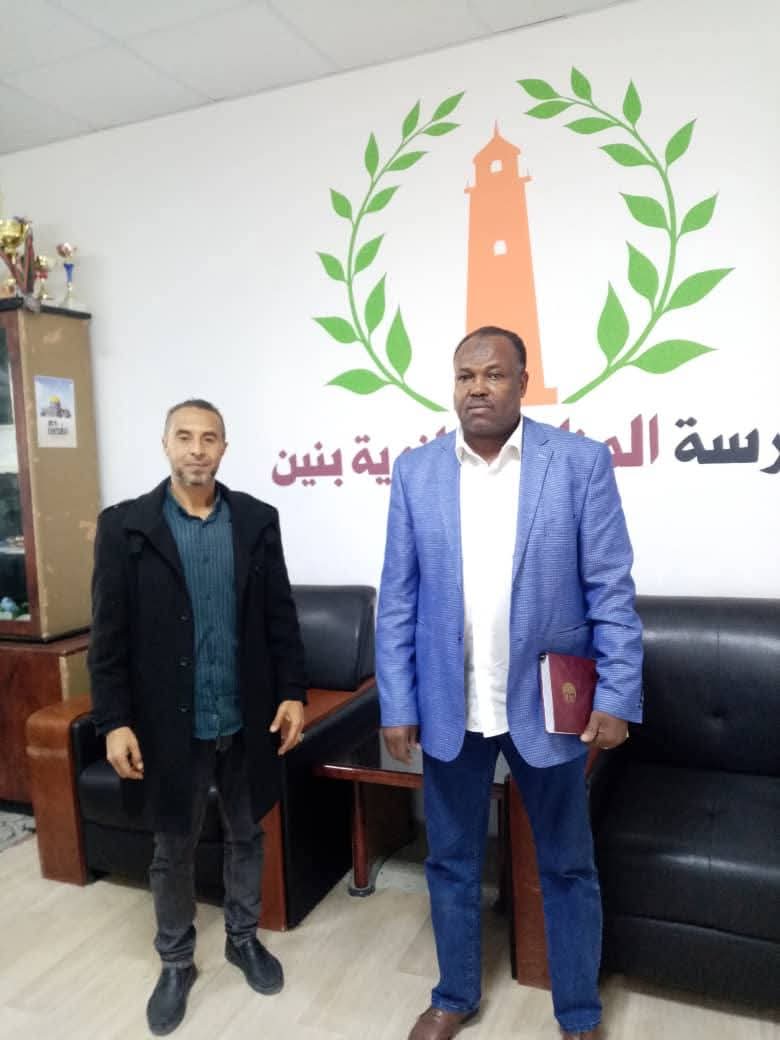 “زيارات ميدانية لمكتب التعليم الثانوي لمتابعة الامتحانات النصفية وسير العملية التعليمية”
